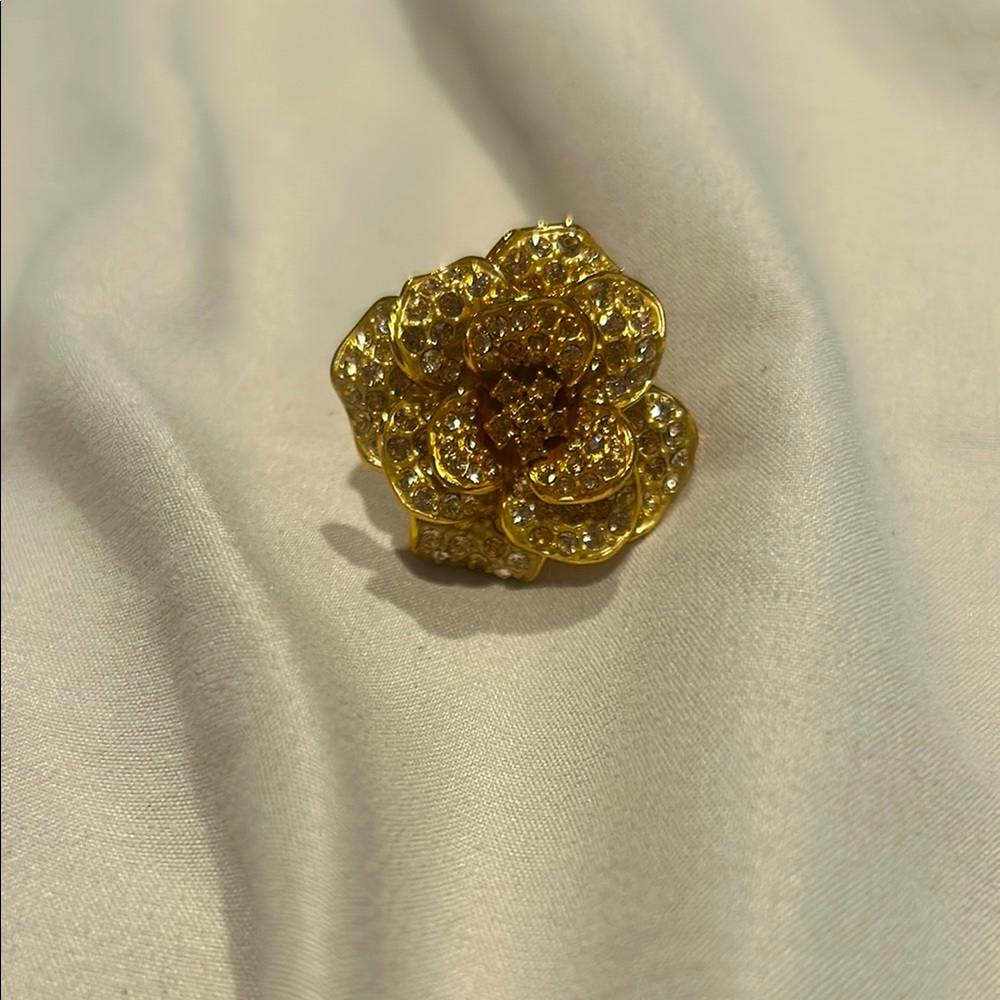 Joan Rivers Gold Floral Brooch